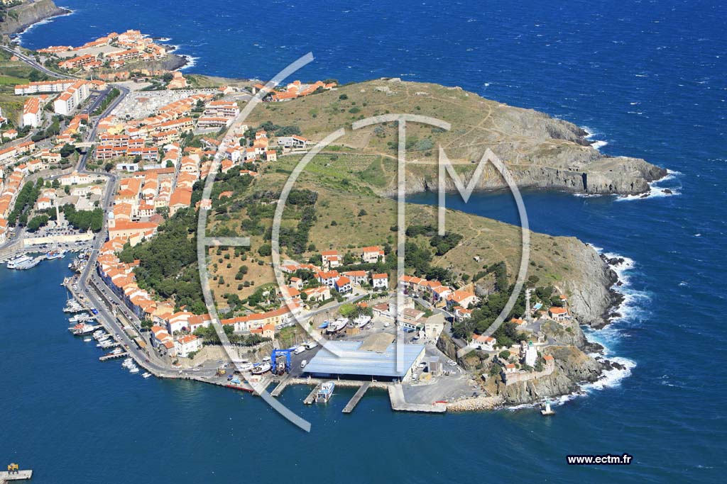 Photo arienne de port vendres