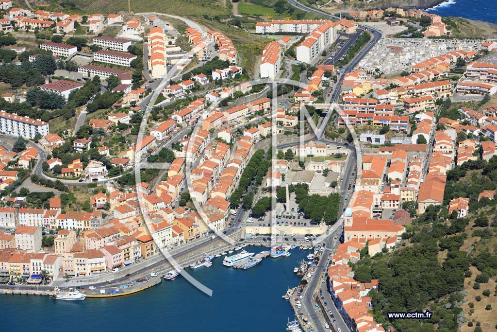 Photo arienne de port vendres