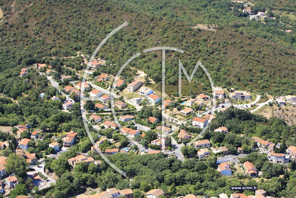 Photo arienne de villelongue dels monts