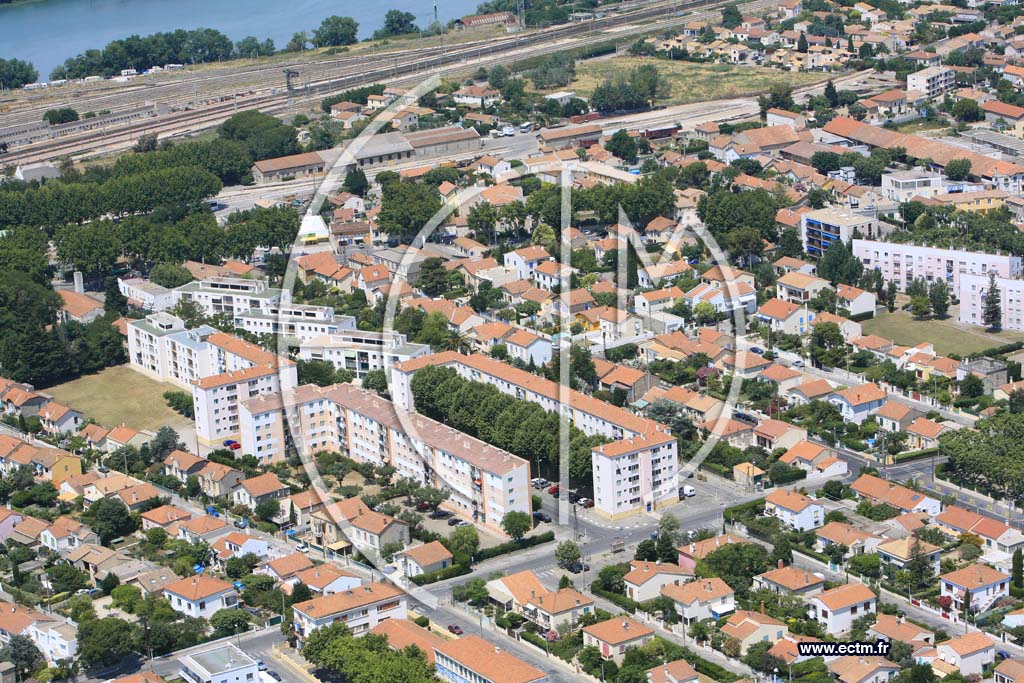 Photo arienne de Arles