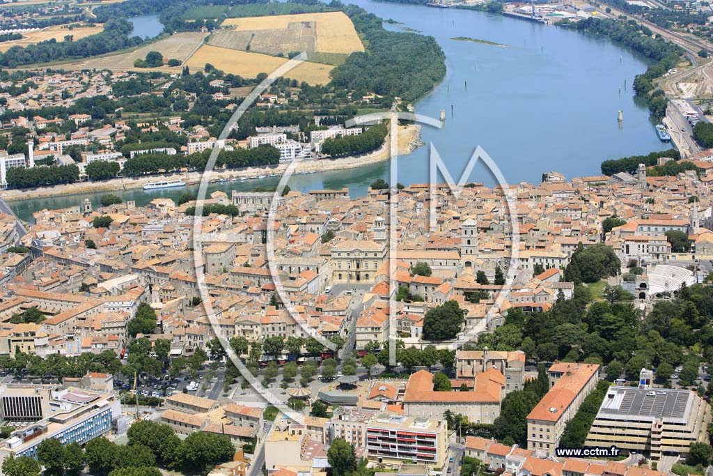 Photo arienne de Arles