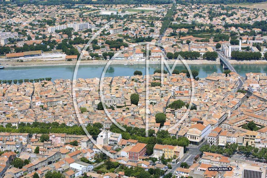 Photo arienne de Arles