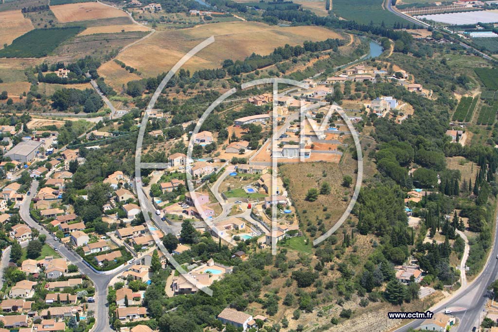 Photo arienne de Saint Gilles