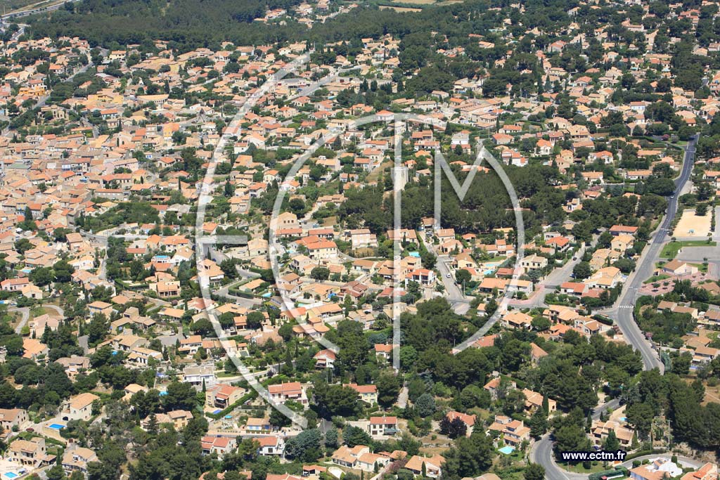 Photo arienne de Saint Mitre les Remparts