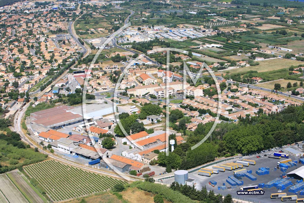 Photo arienne de Chateauneuf les Martigues