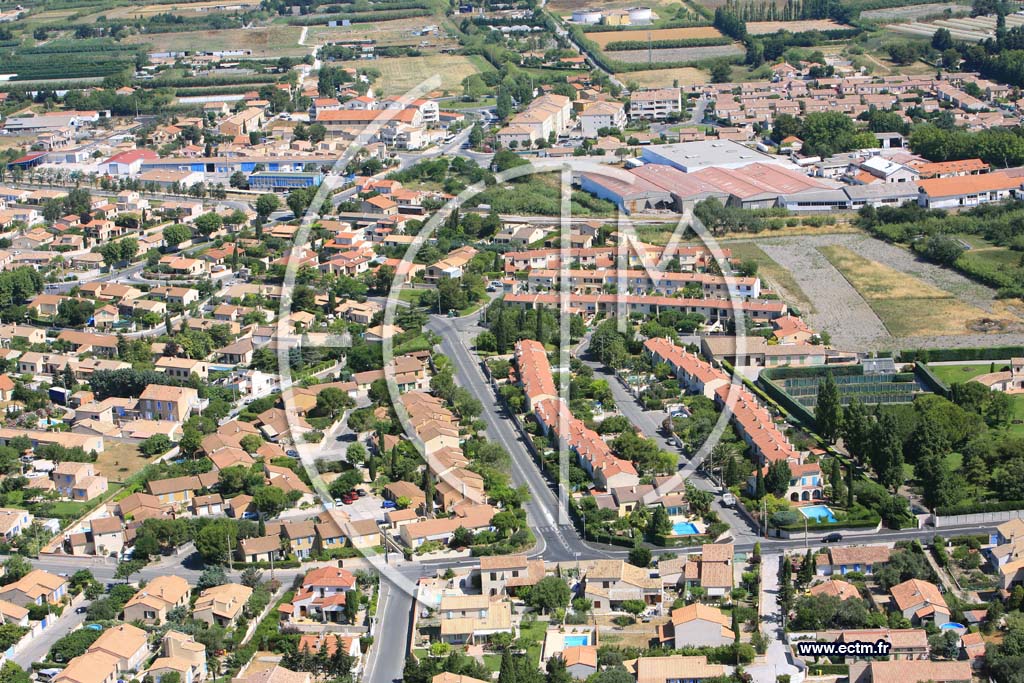 Photo arienne de Chateauneuf les Martigues