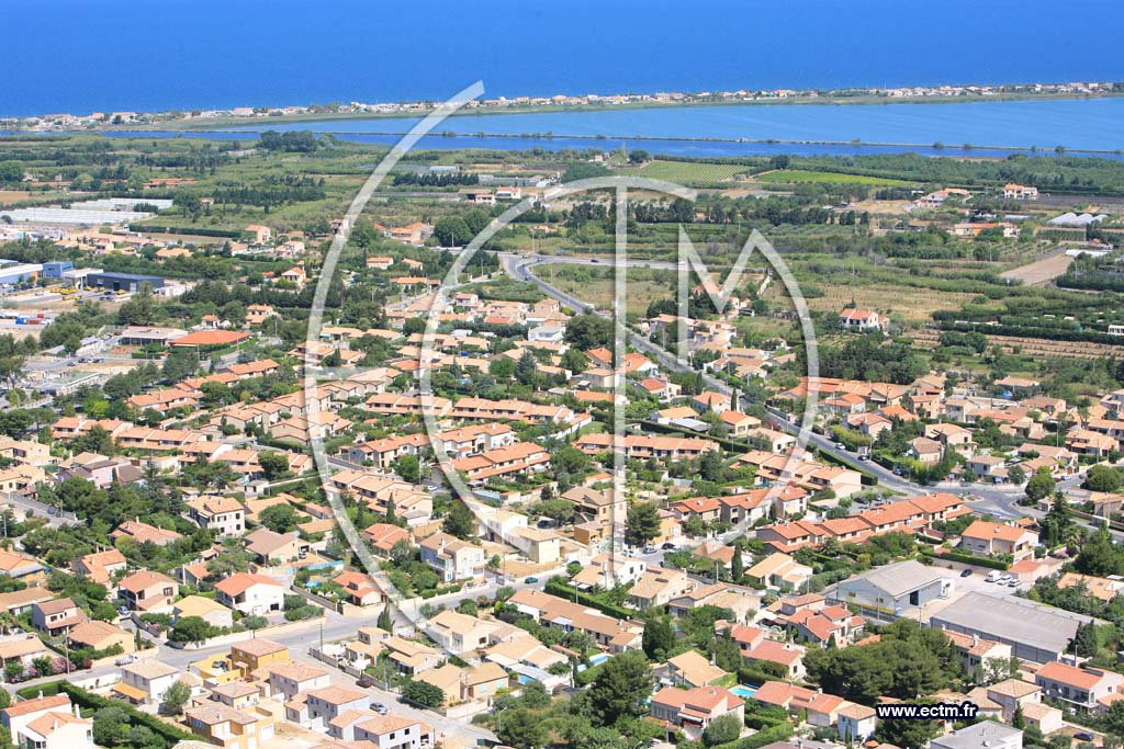Photo arienne de Chateauneuf les Martigues