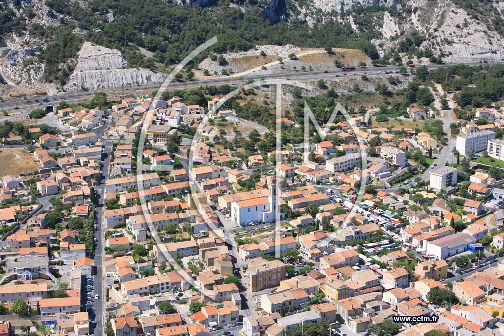 Photo arienne de Chateauneuf les Martigues