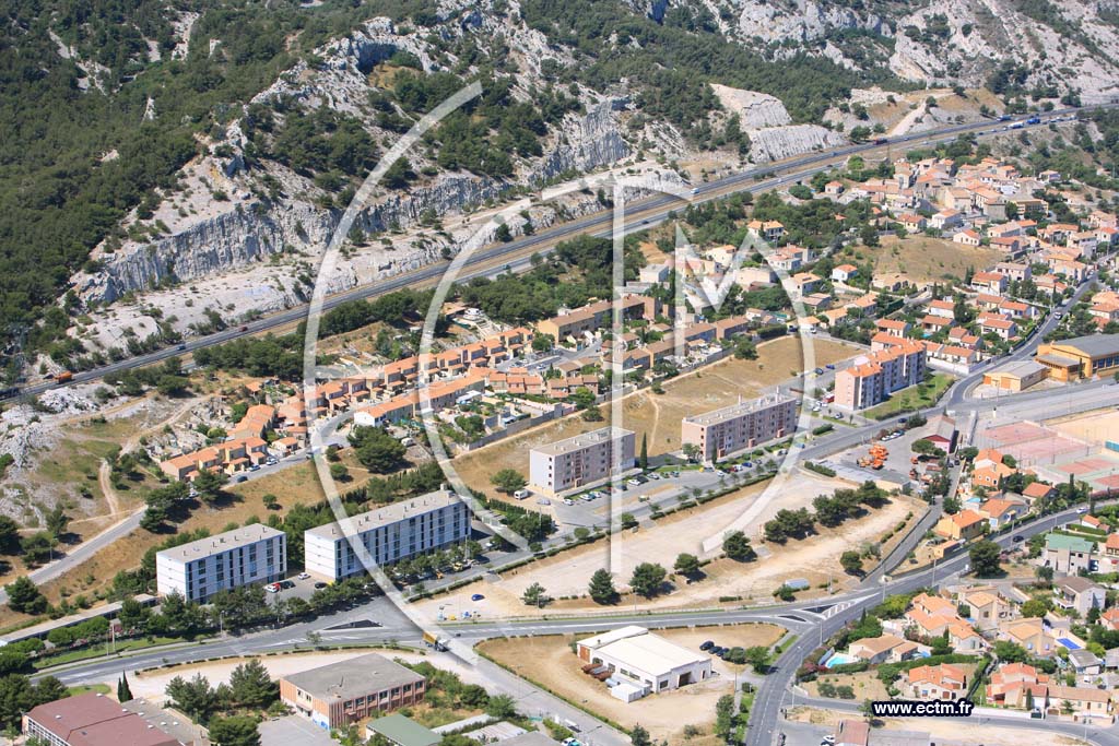 Photo arienne de Chateauneuf les Martigues