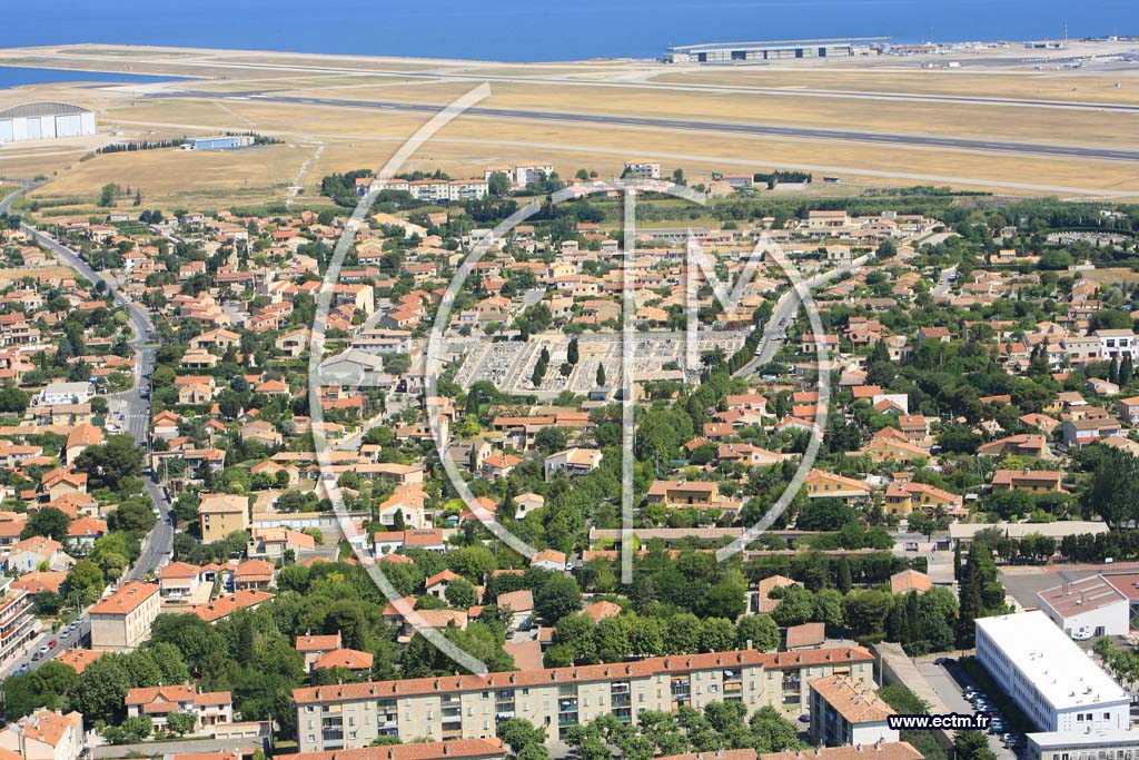 Photo arienne de Marignane