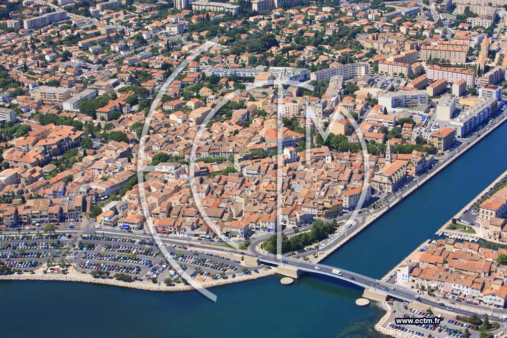 Photo arienne de Martigues