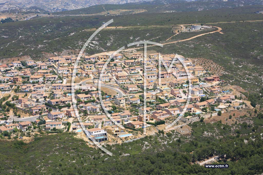 Photo arienne de Ensues la Redonne