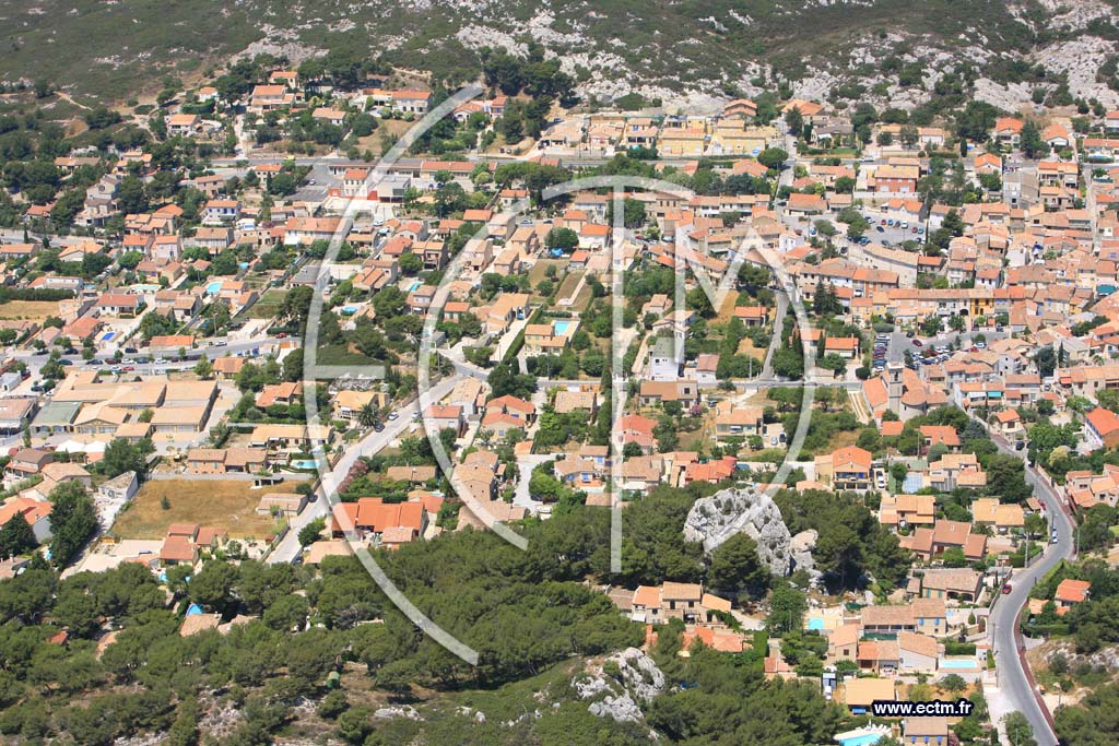 Photo arienne de Ensues la Redonne
