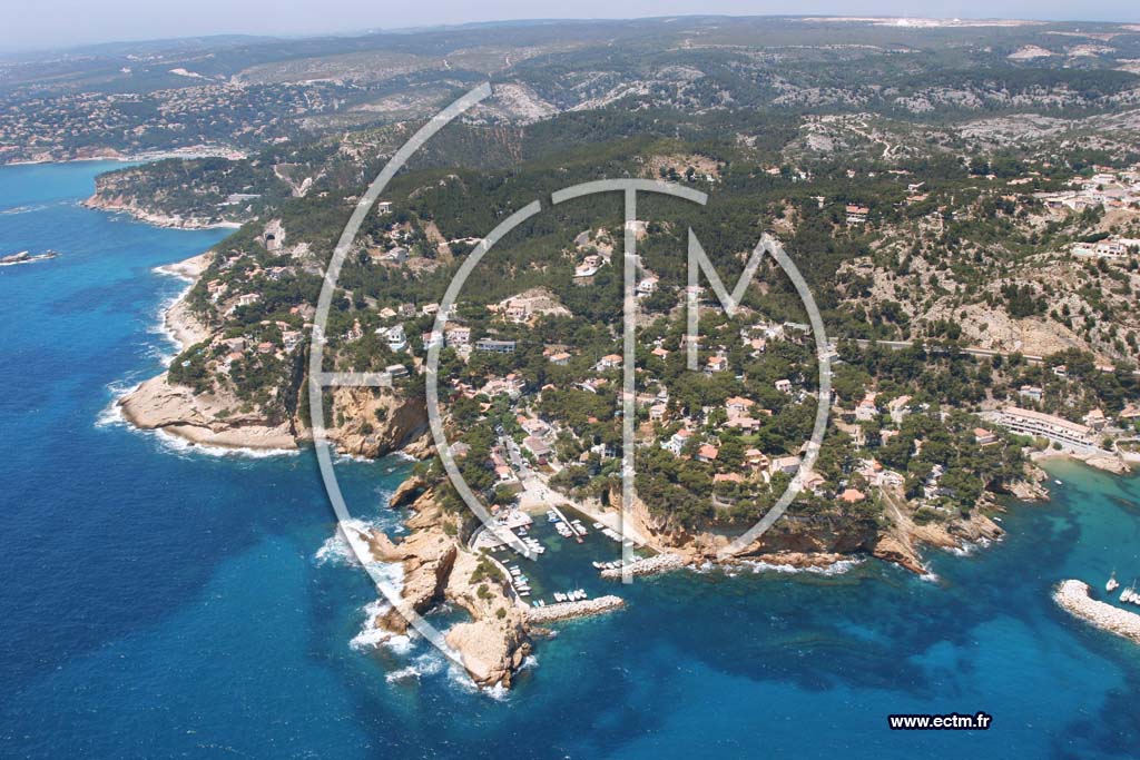 Photo arienne de Ensues la Redonne