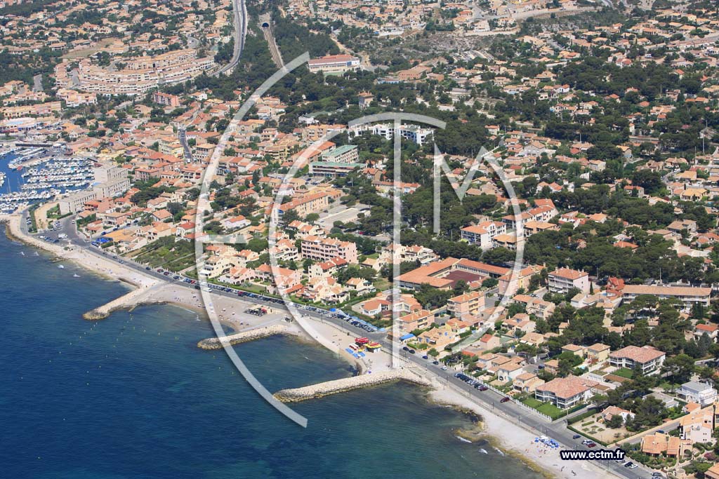 Photo arienne de Sausset les Pins