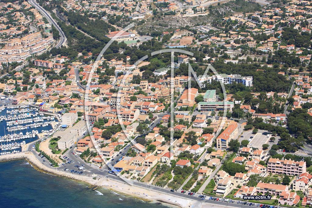 Photo arienne de Sausset les Pins