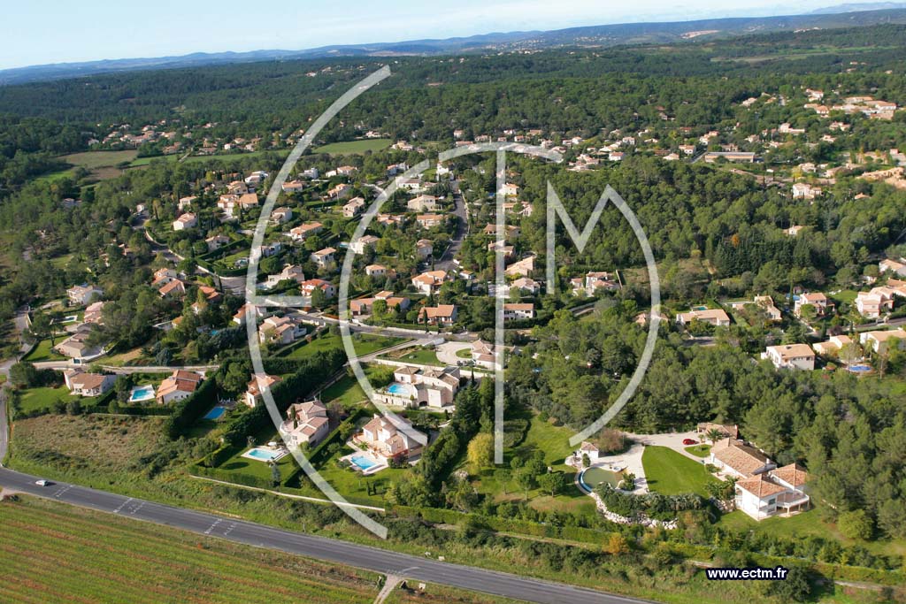 Photo arienne de Saint Clement de Riviere