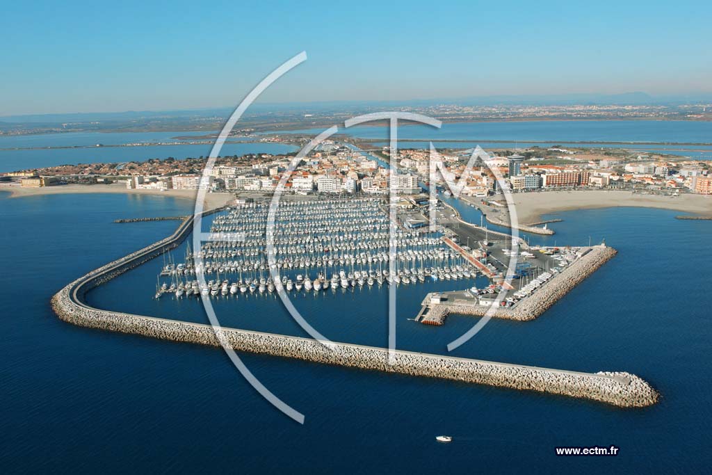 Photo arienne de Palavas Les Flots