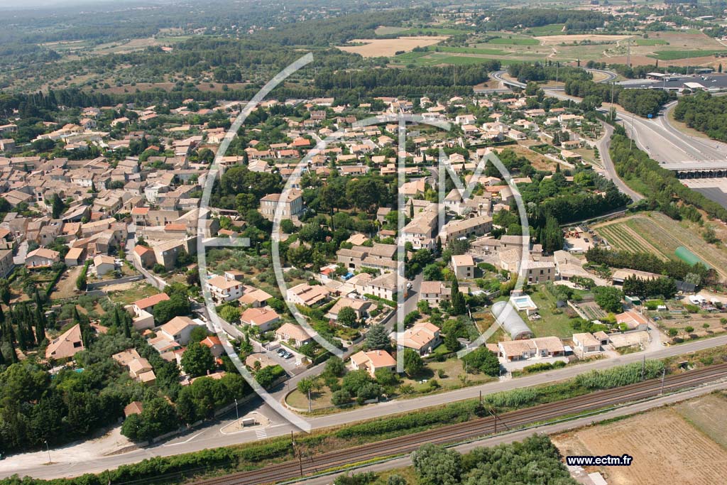 Photo arienne de Gallargues Le Montueux