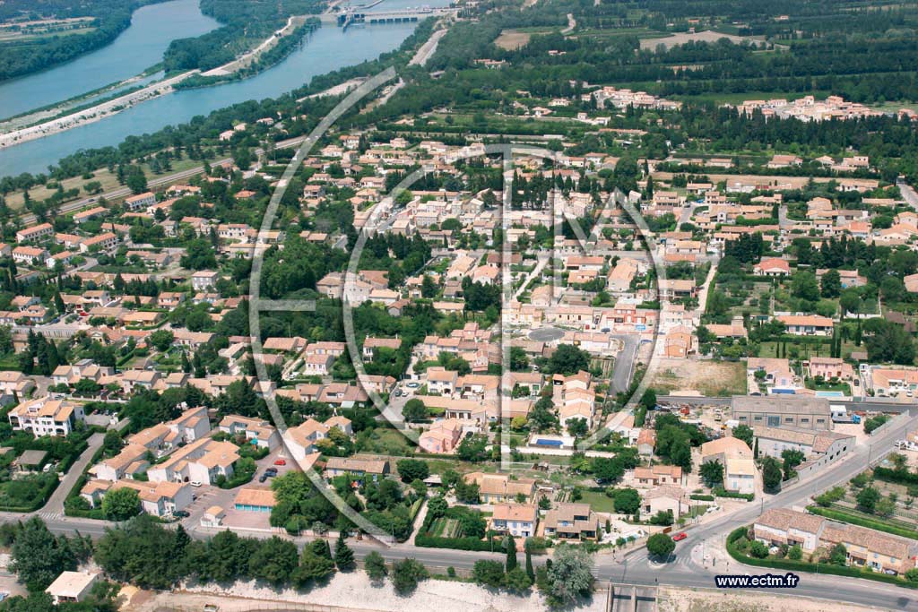 Photo arienne de Tarascon
