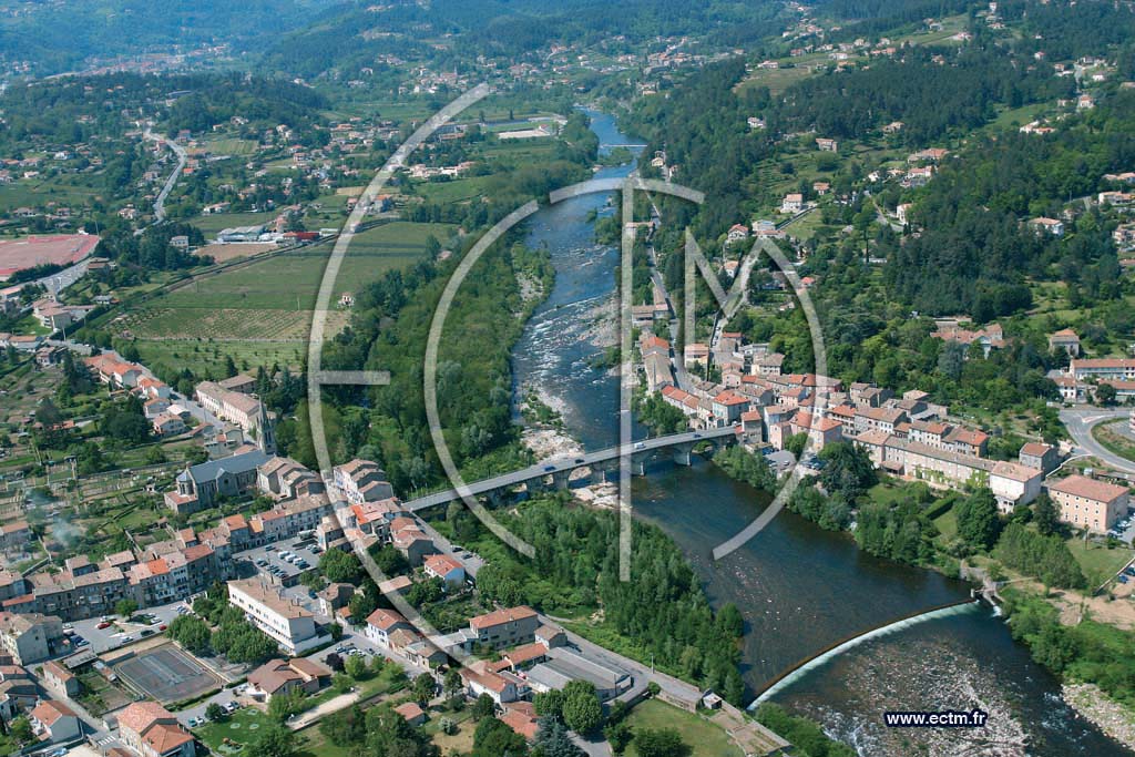 Photo arienne de Le Pont d Ucel