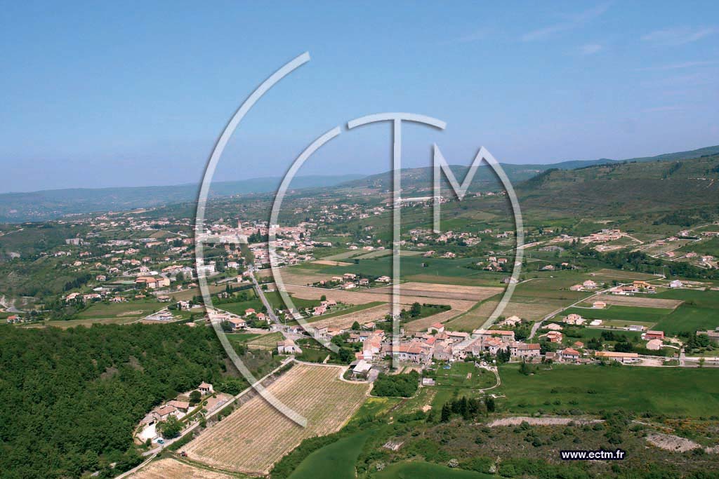 Photo arienne de Villeneuve de Berg