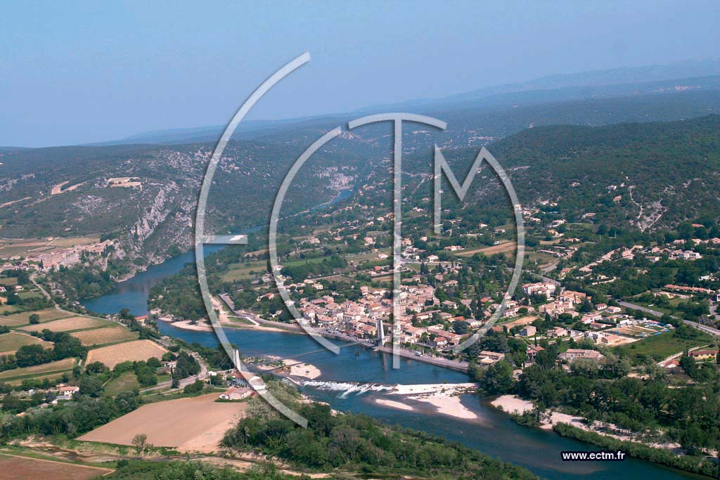 Photo arienne de Saint Marcel d'Ardeche