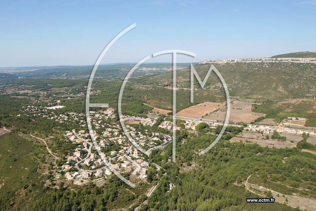 Photo arienne de Chateauneuf Le Rouge