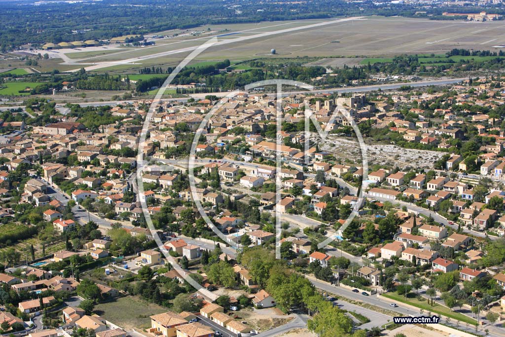 Photo arienne de Lanon Provence