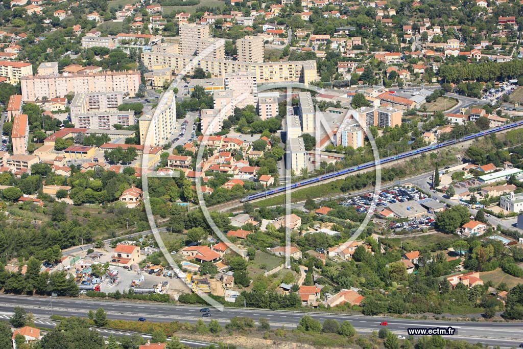 Photo arienne de Aubagne