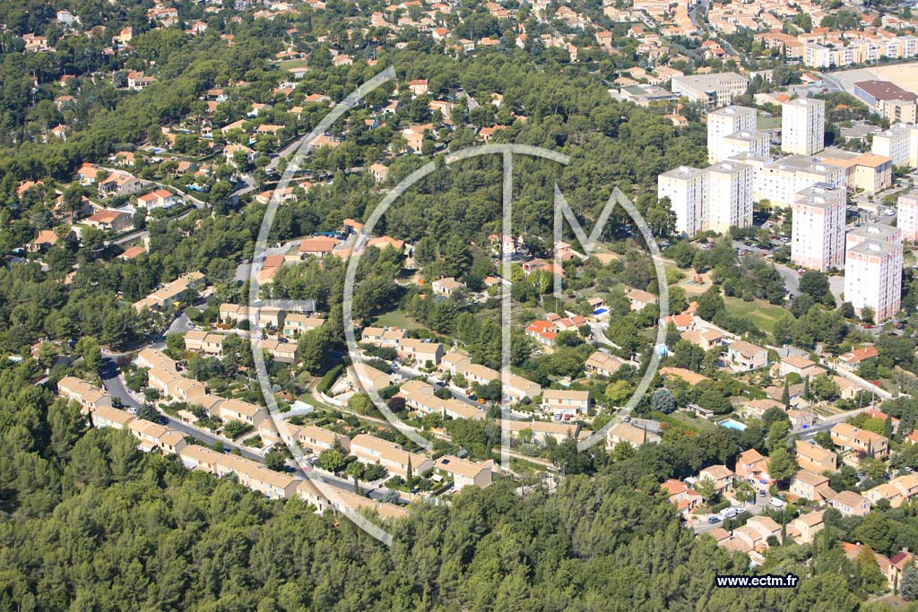 Photo arienne de La Penne Sur Huveaune