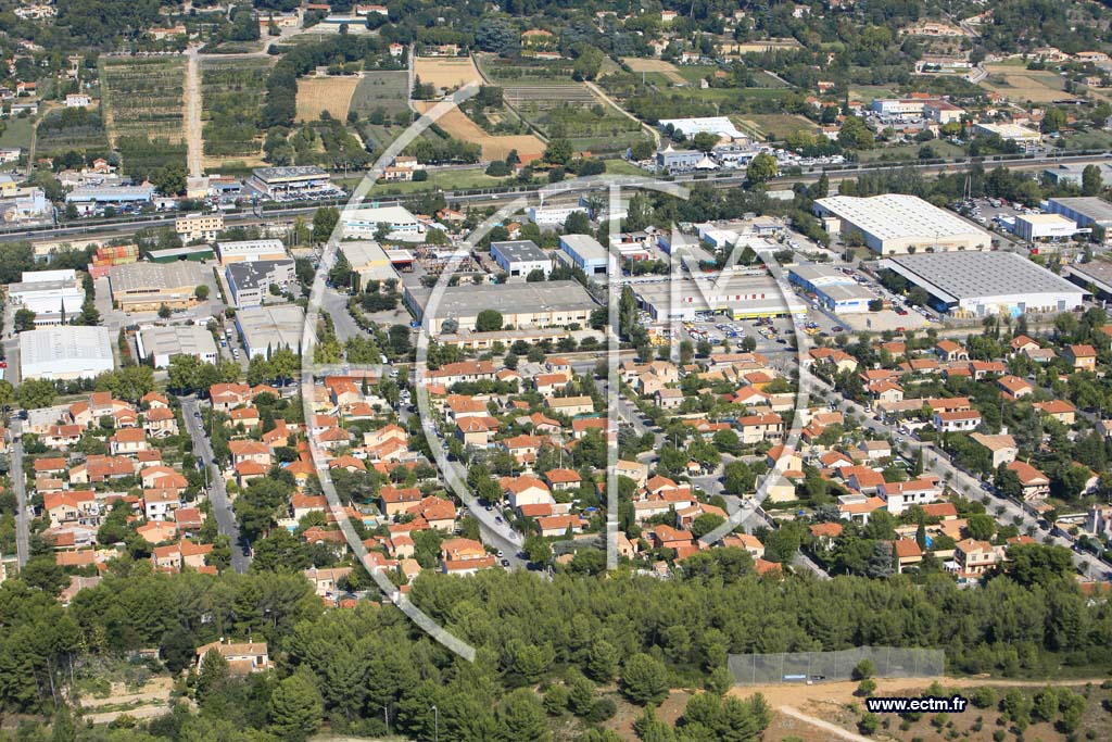 Photo arienne de La Penne Sur Huveaune
