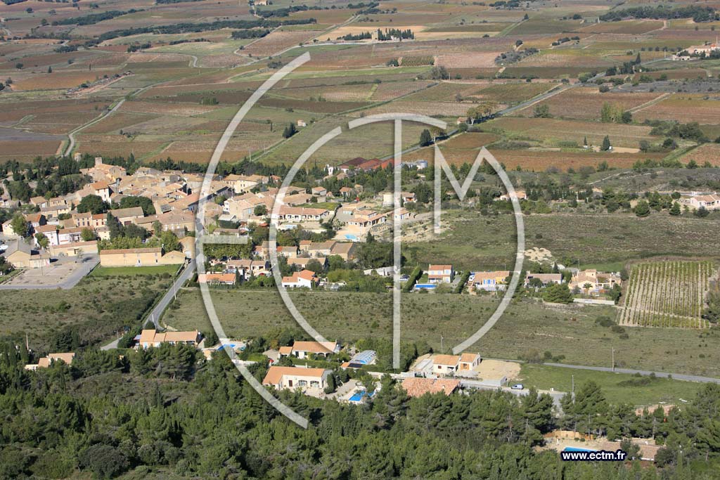 Photo arienne de Montbrun des Corbieres