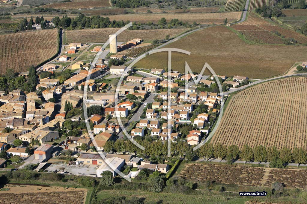 Photo arienne de Aigues Vives
