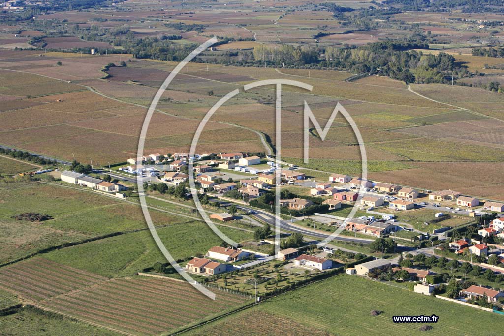 Photo arienne de Peyriac Minervois