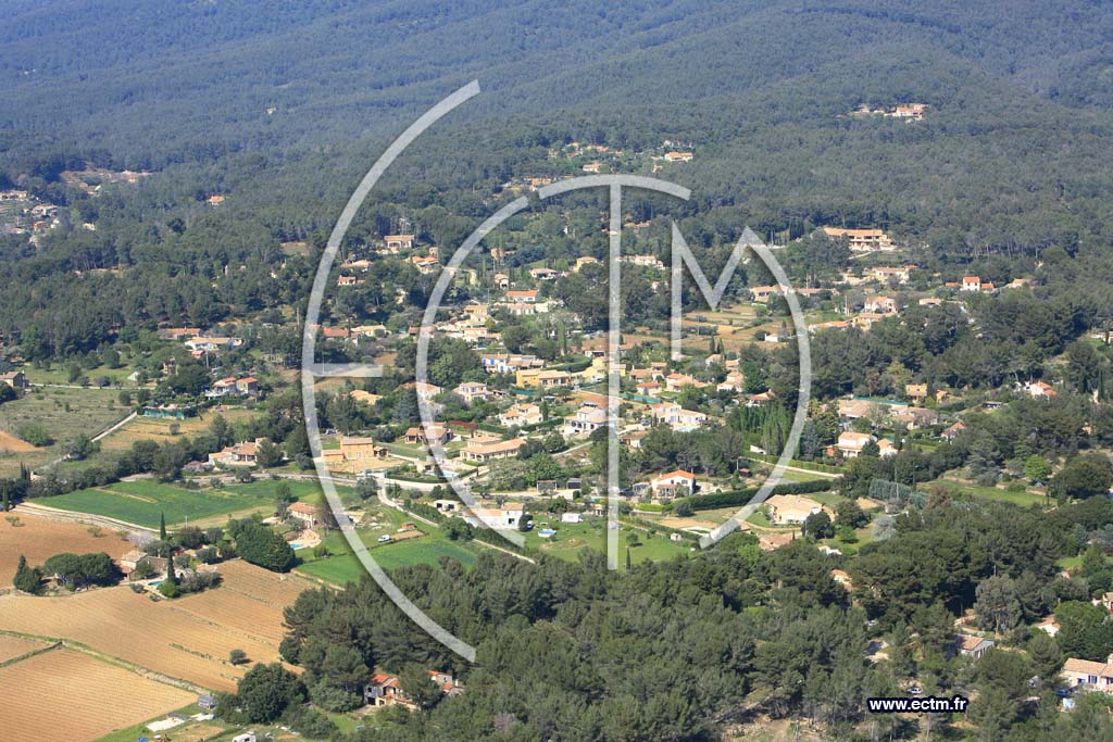 Photo arienne de Evenos