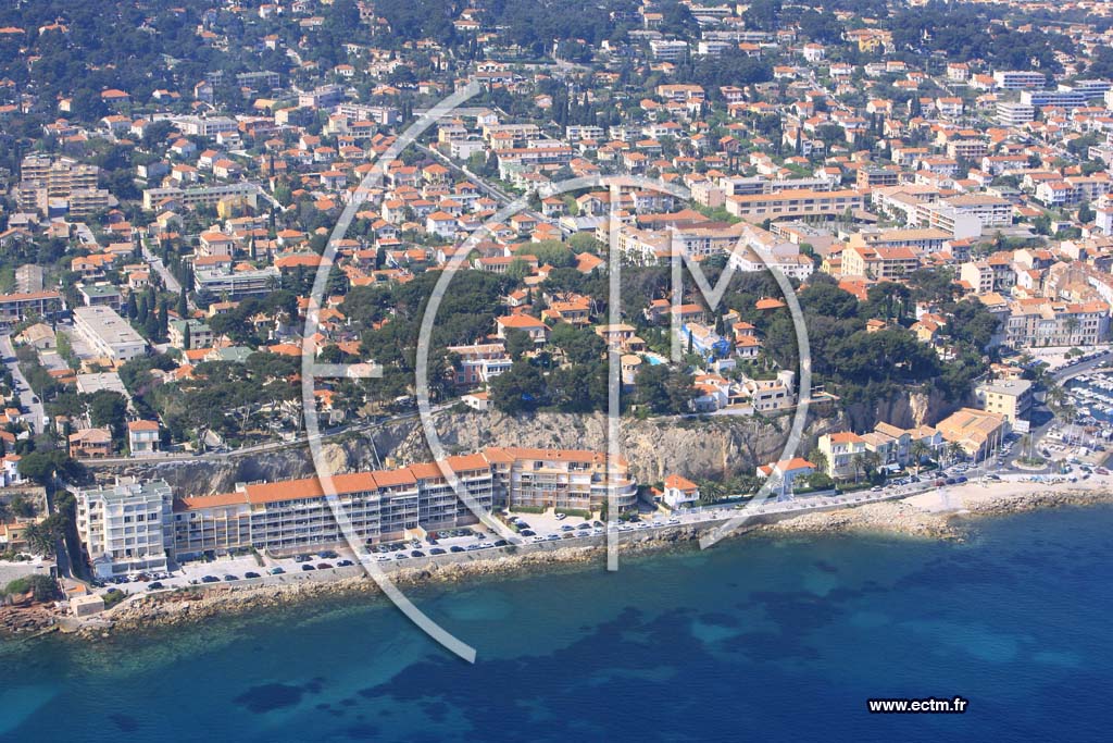 Photo arienne de Sanary sur Mer
