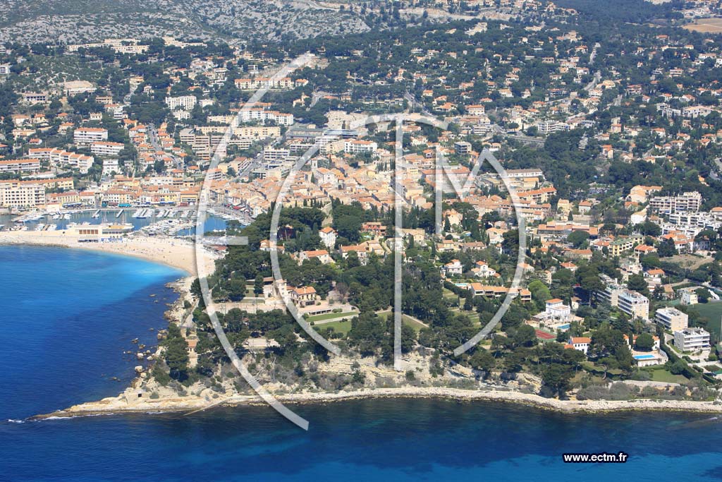 Photo arienne de Cassis