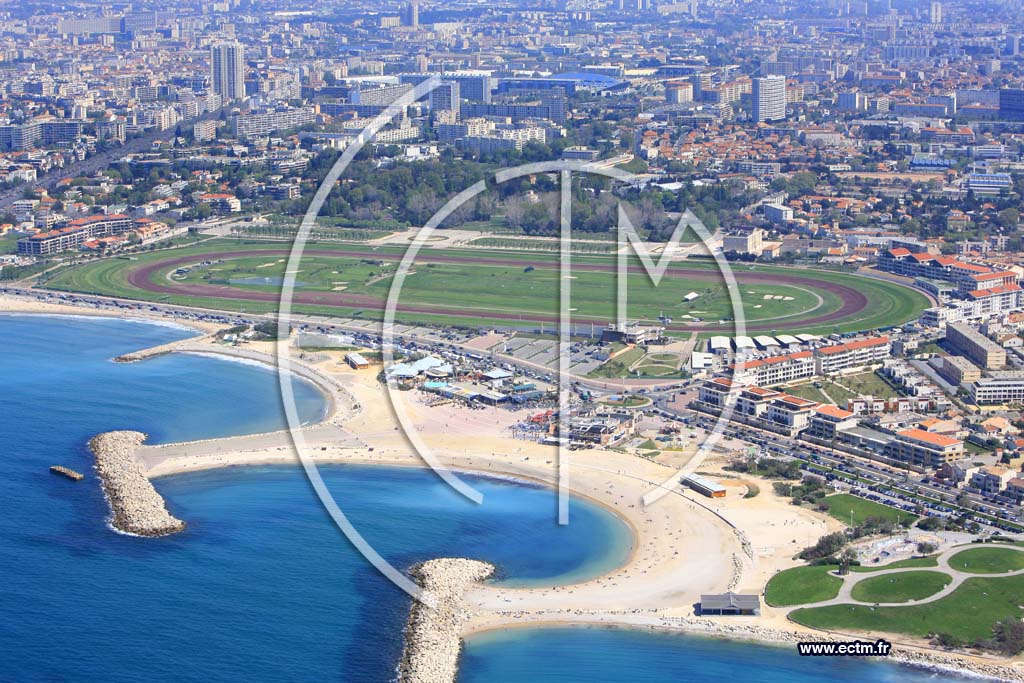 Photo arienne de Marseille 8e - Champ de courses