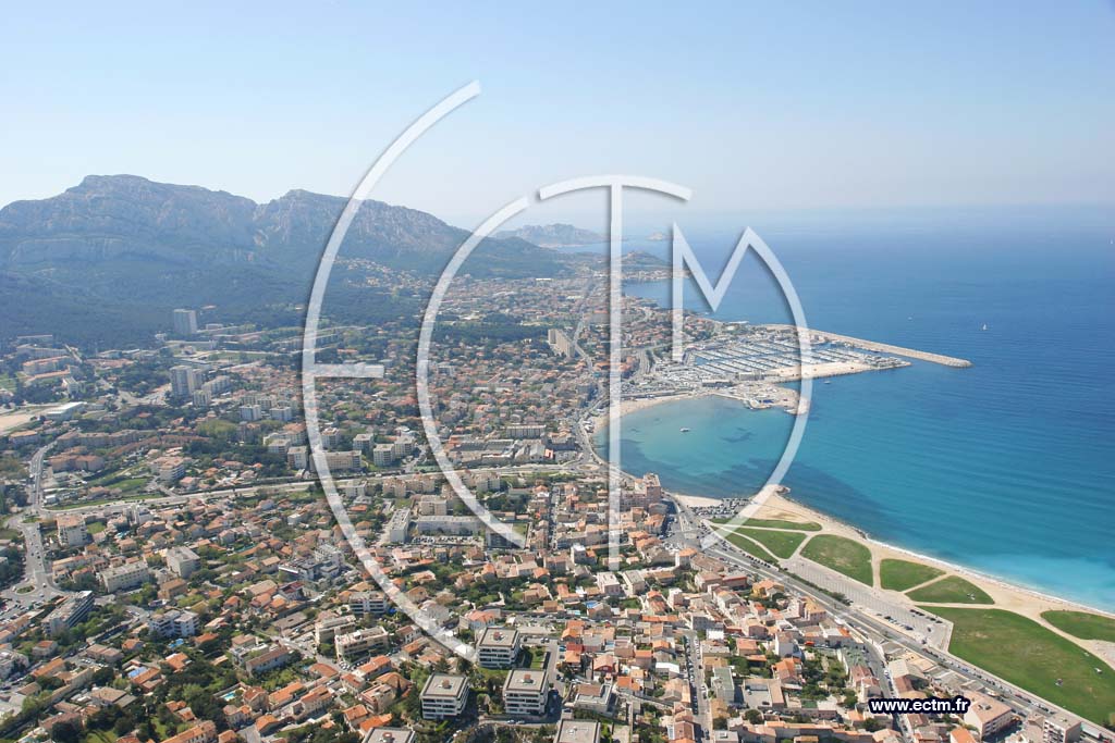 Photo arienne de Marseille 8e - Montredon