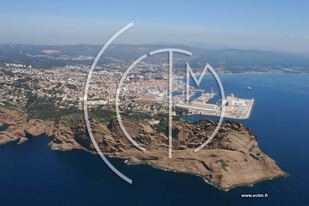 Photo arienne de La Ciotat - le Bec de l Aigle