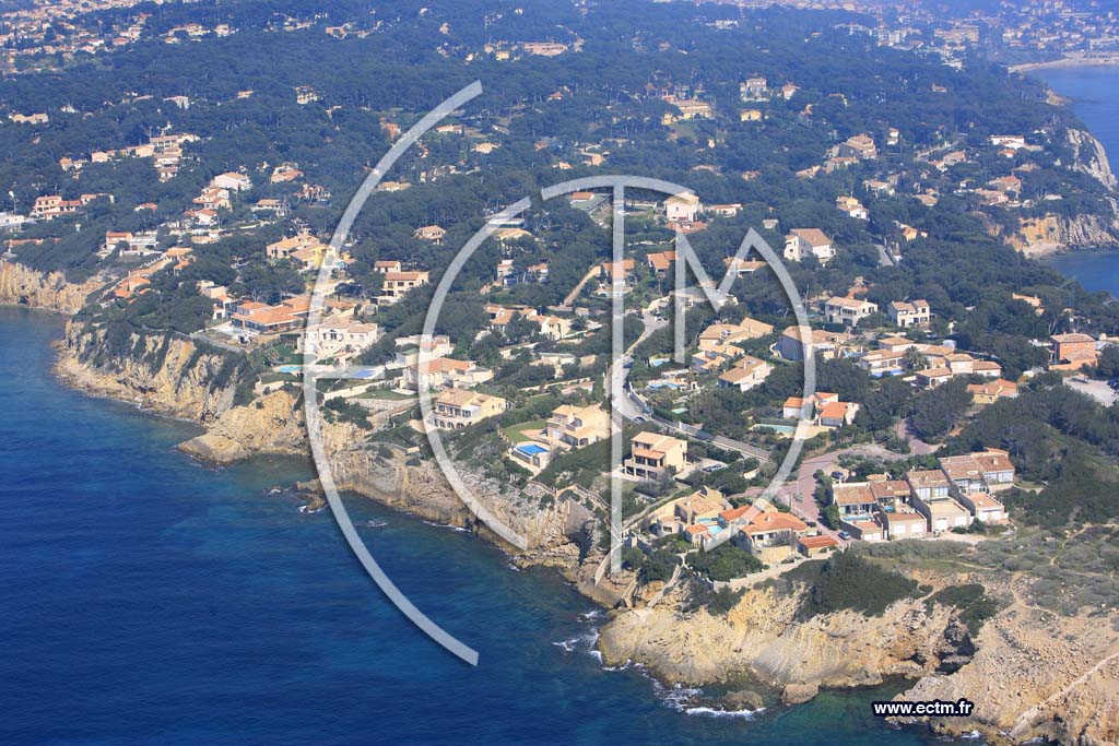 Photo arienne de Sanary sur Mer