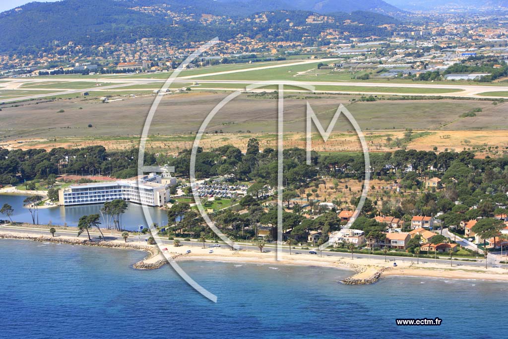 Photo arienne de Hyeres - le Ceinturon