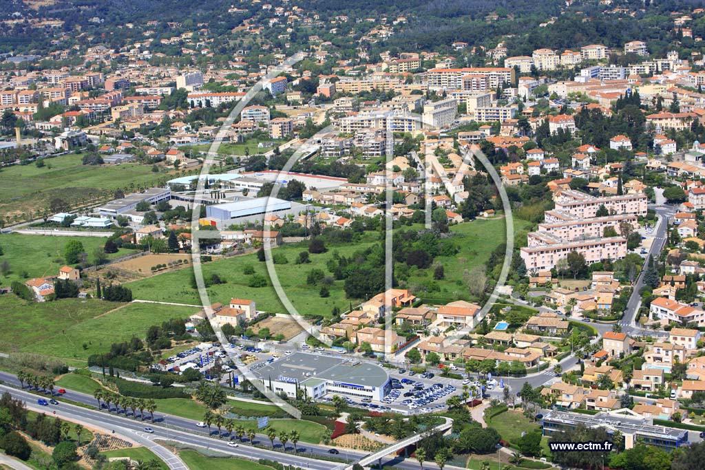 Photo arienne de Hyeres