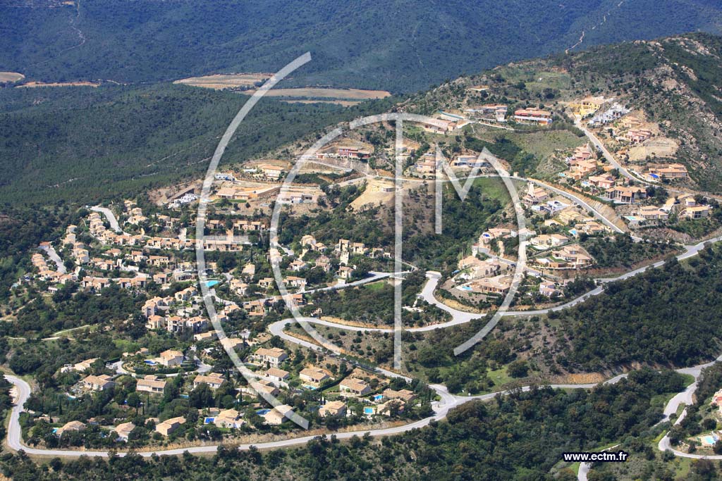 Photo arienne de La Londe les Maures - Domaine de Valcros