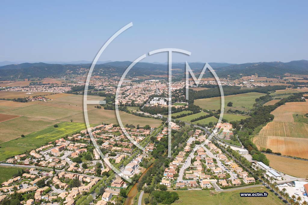 Photo arienne de La Londe les Maures