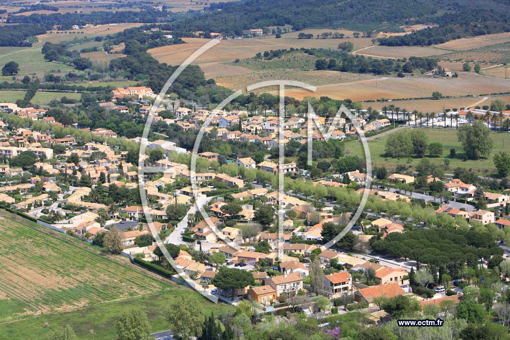 Photo arienne de La Londe les Maures