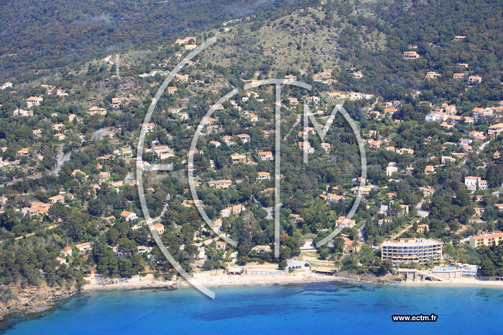 Photo arienne de Rayol Canadel sur Mer