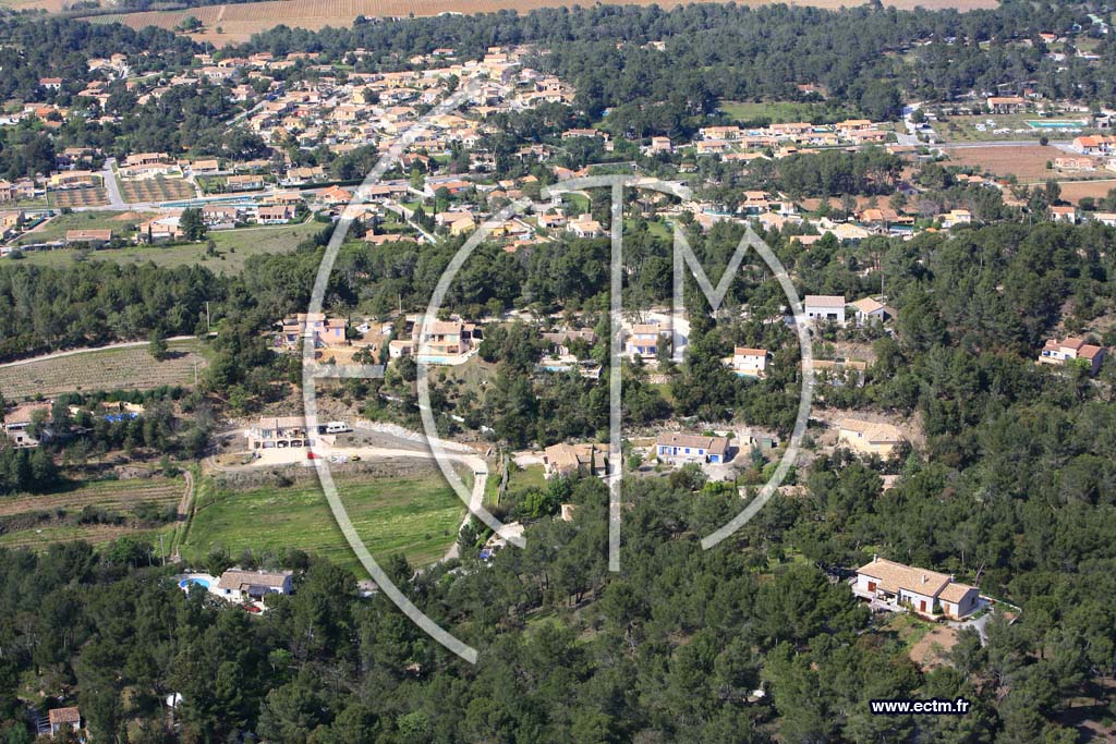 Photo arienne de Pierrefeu du Var