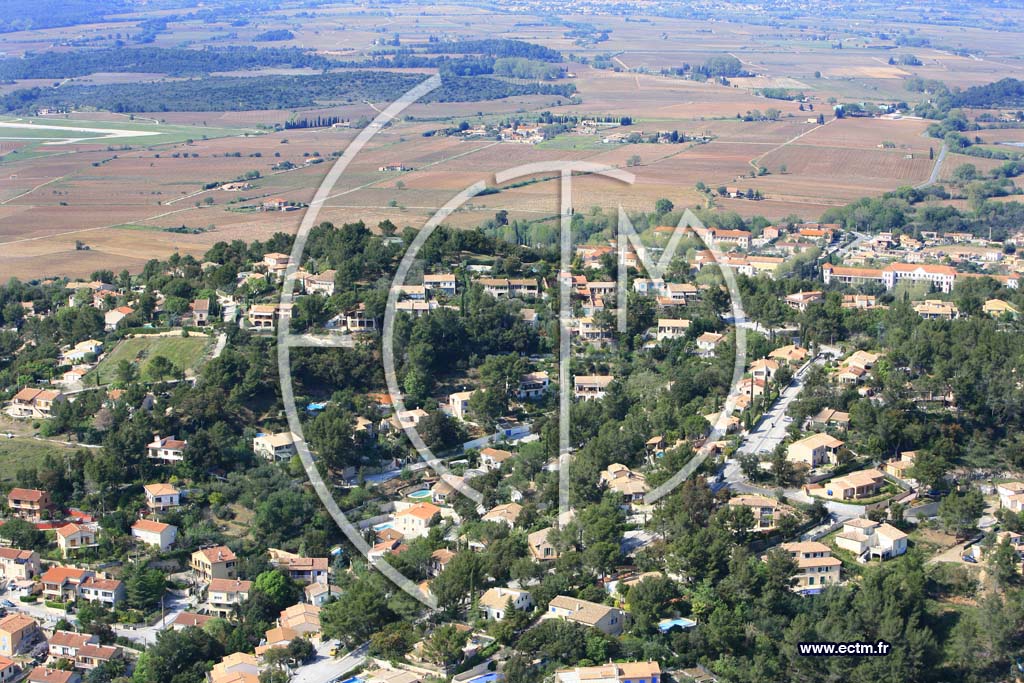 Photo arienne de Pierrefeu du Var